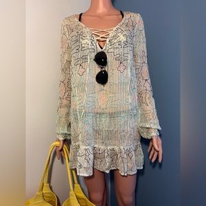 LIKE NEW! Free People Womens Small Long Sleeve Sheer Beach Cover Up Dress